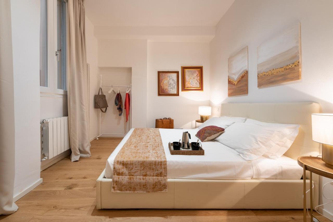 Accademia - Flo Apartments Флоренція Екстер'єр фото