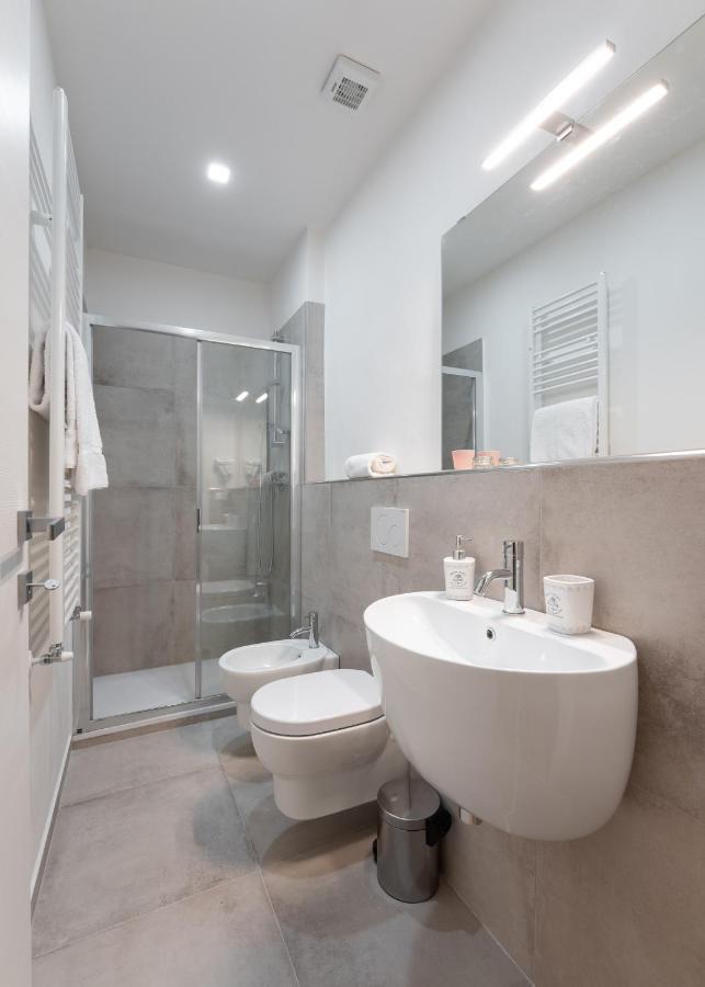 Accademia - Flo Apartments Флоренція Екстер'єр фото