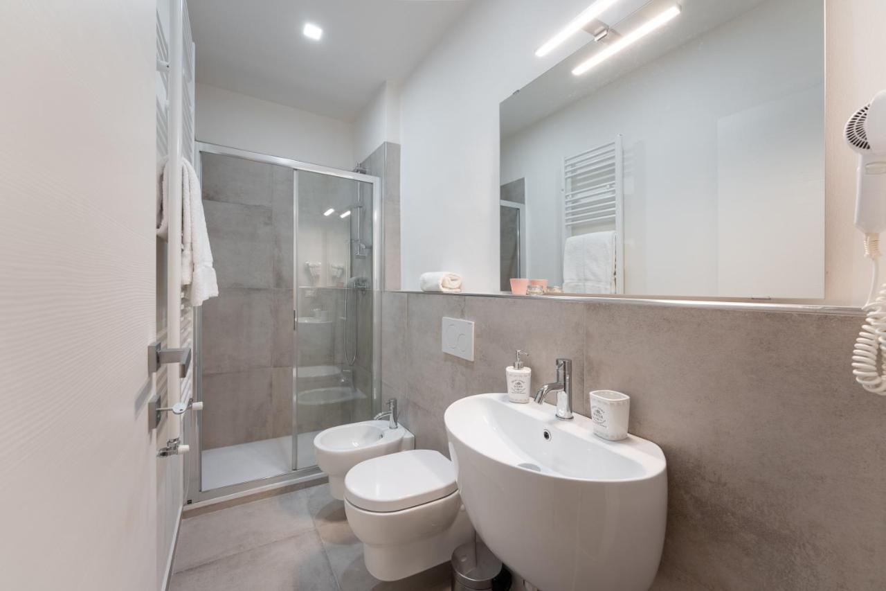 Accademia - Flo Apartments Флоренція Екстер'єр фото